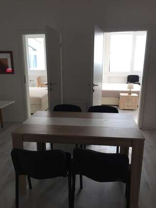 Апартаменты Oro Apartments Петровац Апартаменты с видом на море-12